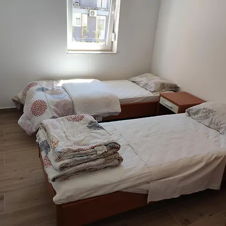 Apartment Tramontana *
